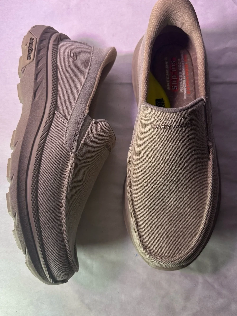 Skechers Men’s Chukka Slip-On Boots in Light Taupe